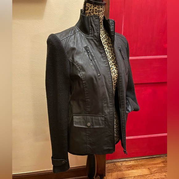 Tommy Hilfiger full zip sweater - Picture 2 of 4